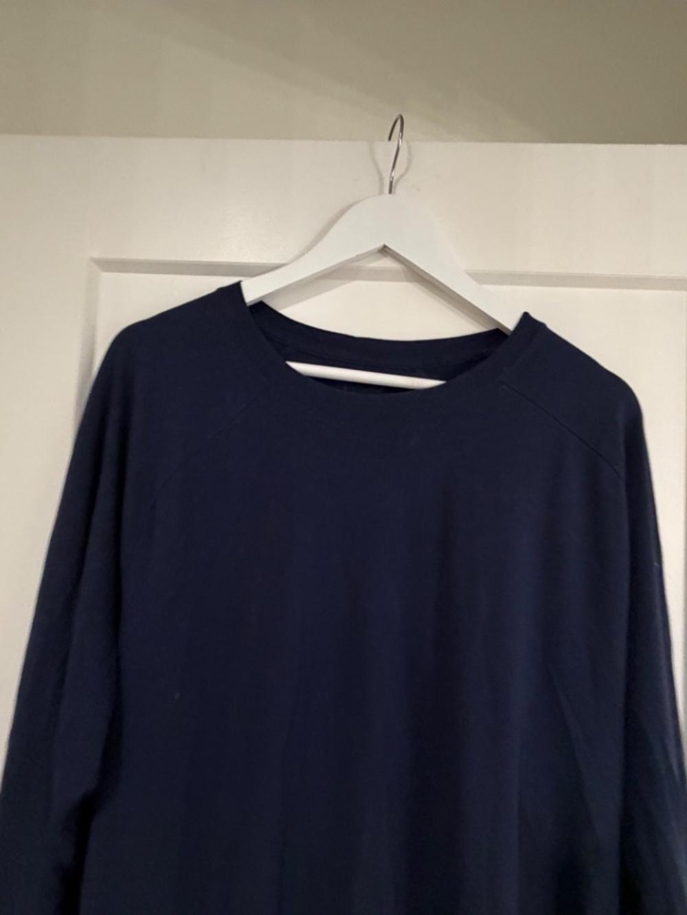 ALO MEN'S XL NAVY BLUE LONG SLEEVE T SHIRT TOP - Picture 6 of 8